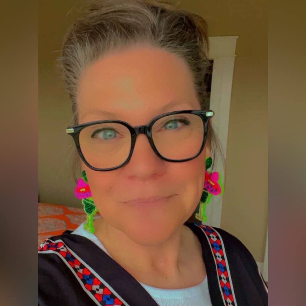 Meet your Posher, Diane